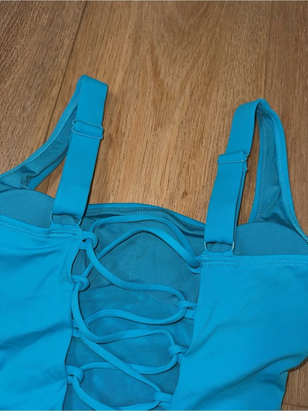 Ta3 Hi Cut Squarey in Aqua size M SHORT NWT - Picture 5 of 7